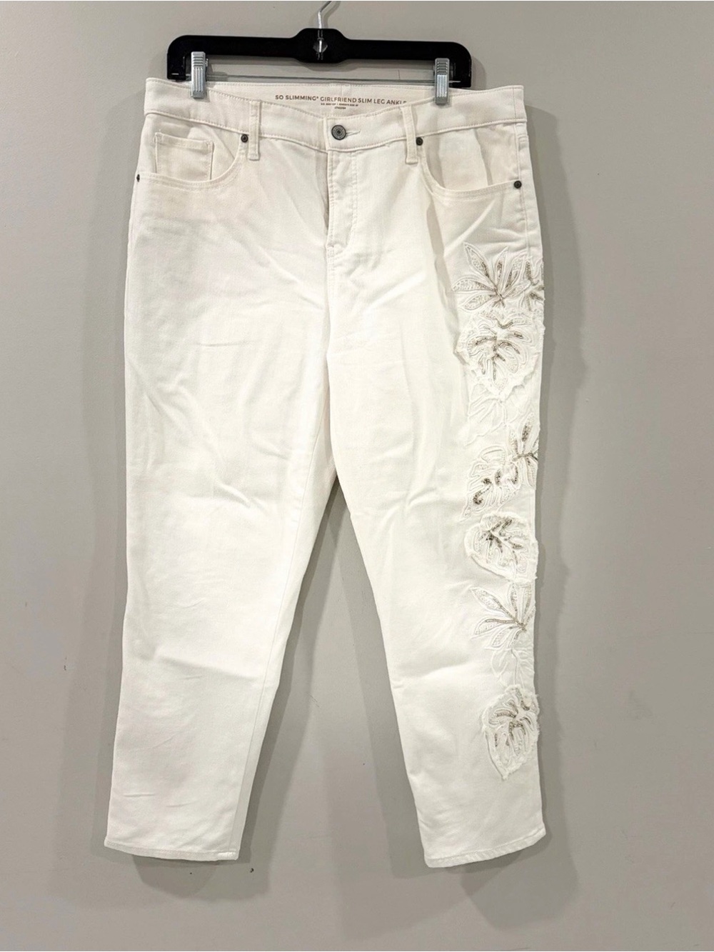 Chico's So Slimming Mid Rise Ankle Stretch Jeans Floral Embroidered Beaded 2P